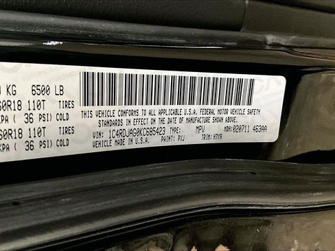 Used 2019 Dodge Durango SXT w/ 3rd Row Seating Group image 35