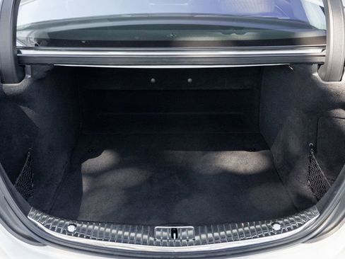 Used 2020 Mercedes-Benz S 560 Sedan image 30