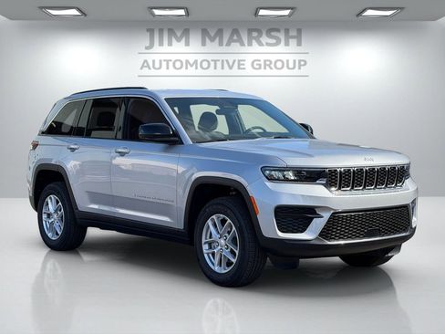 New 2026 Jeep Grand Cherokee Laredo X AWD/4WD image 8