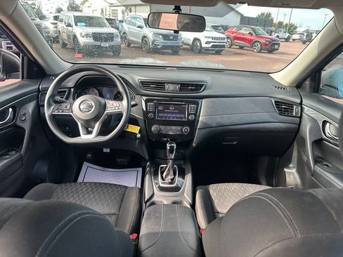 Used 2018 Nissan Rogue S AWD/4WD image 26