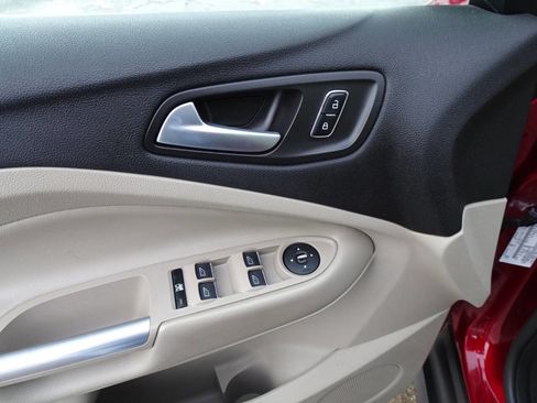 Used 2013 Ford C-MAX Energi SEL image 13