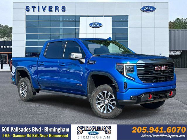Used 2023 GMC Sierra 1500 AT4 w/ AT4 Premium Package AWD/4WD image 1