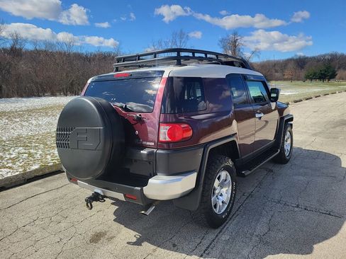 Used 2007 Toyota FJ Cruiser image 7