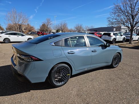 New 2026 Nissan Sentra SV w/ SV Convenience Package FWD image 3