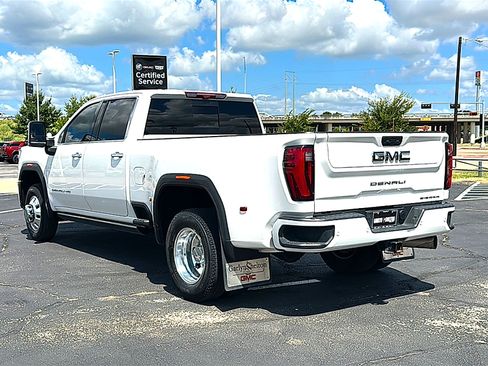 Used 2024 GMC Sierra 3500 Denali Ultimate AWD/4WD image 6
