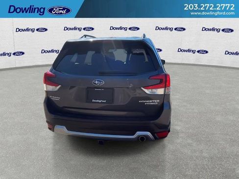 Used 2021 Subaru Forester Touring AWD/4WD image 3
