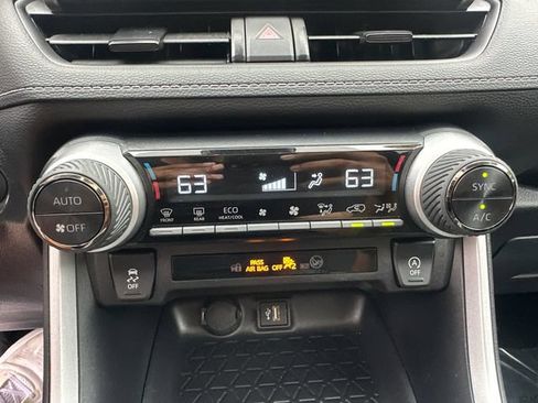 Certified 2025 Toyota RAV4 XLE w/ Convenience Package AWD/4WD image 43