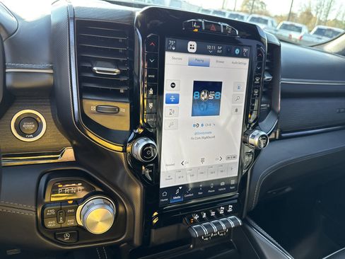 Used 2023 RAM 1500 Limited image 32