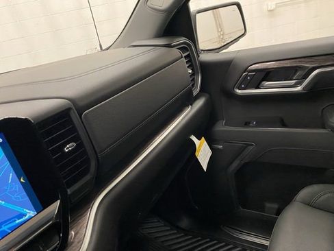 New 2026 Chevrolet Silverado 1500 LTZ w/ LPO, Dark Essentials Package image 18