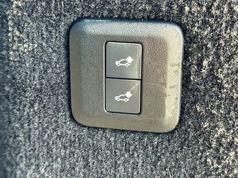 Used 2019 Land Rover Range Rover Sport HSE image 12