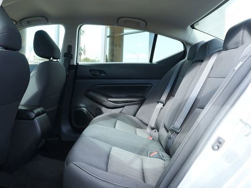 Used 2024 Nissan Altima 2.5 SV image 30