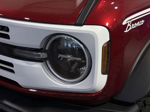 New 2026 Ford Bronco Heritage Edition AWD/4WD image 13
