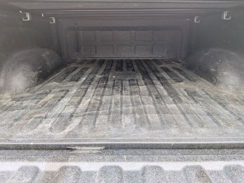 Used 2022 RAM 1500 Classic Warlock AWD/4WD image 31