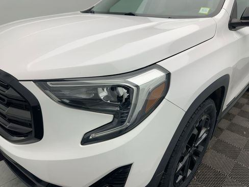 Certified 2020 GMC Terrain SLT w/ Preferred Package image 11