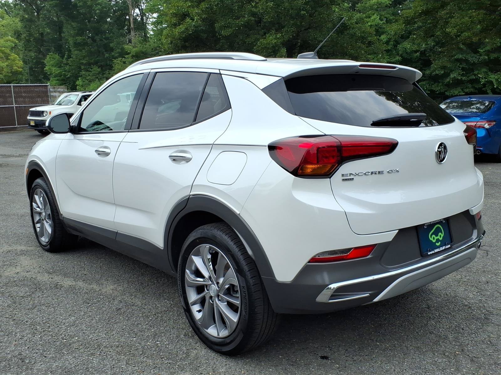 Certified 2023 Buick Encore GX Essence w/ Experience Buick Package AWD/4WD image 4
