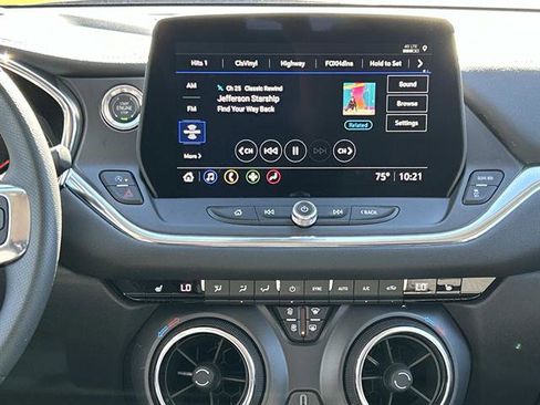 New 2025 Chevrolet Blazer LT w/ Convenience Package image 15