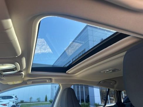 Used 2025 Subaru Crosstrek 2.0i Premium AWD/4WD image 23