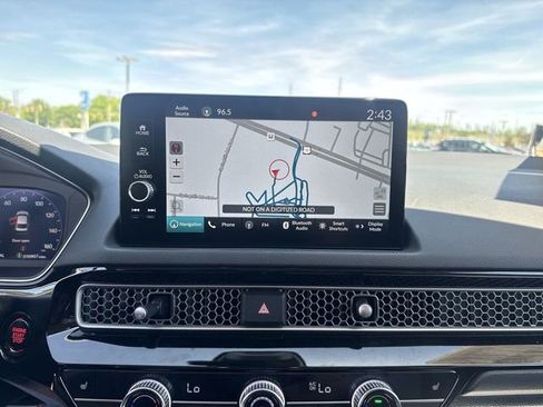 Certified 2024 Honda Civic Touring image 17