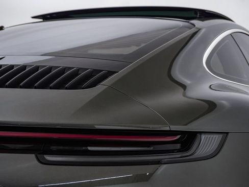Used 2020 Porsche 911 Carrera S RWD image 12