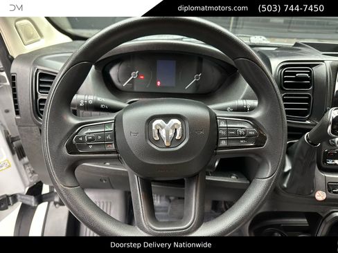 Used 2024 RAM ProMaster 2500 w/ Convenience Group image 23