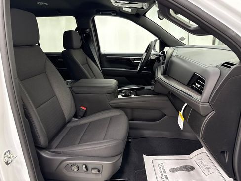 New 2026 Chevrolet Tahoe LS image 9