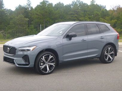 Used 2023 Volvo XC60 T8 Ultimate w/ Climate Package