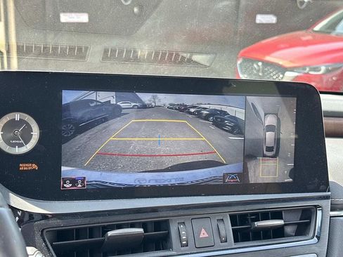 Used 2022 Lexus ES 350 Ultra Luxury w/ Accessory Package 2 FWD image 15