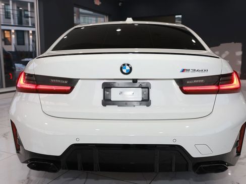 Used 2023 BMW M340i w/ Premium Package image 7