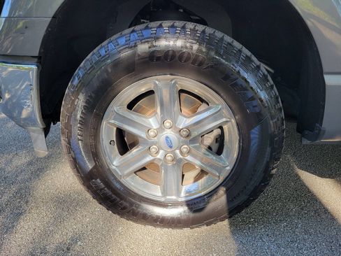 Used 2024 Ford F150 XLT w/ Mobile Office Package AWD/4WD image 18