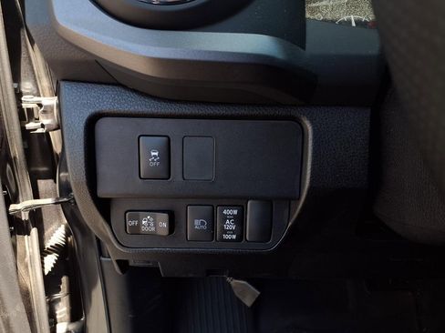 Certified 2023 Toyota Tacoma TRD Sport AWD/4WD image 16