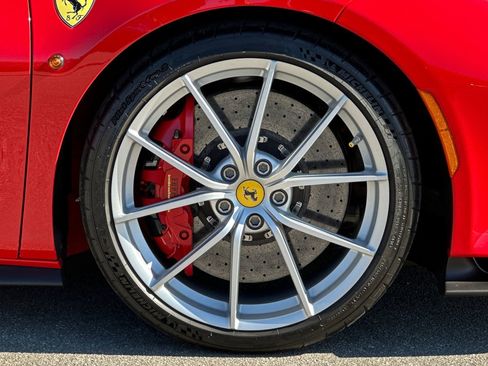 Used 2019 Ferrari 488 Pista Coupe image 40