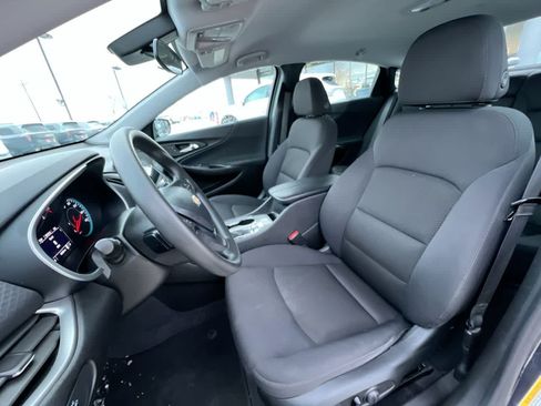Used 2023 Chevrolet Malibu LT FWD image 11