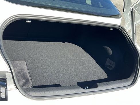 New 2025 Hyundai Ioniq 6 SE image 24