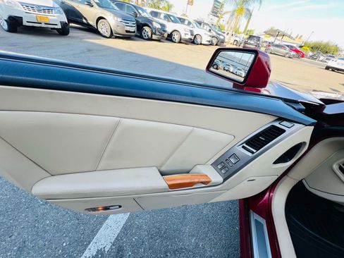 Used 2008 Cadillac XLR image 18