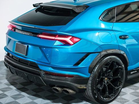 Used 2023 Lamborghini Urus Performante image 7