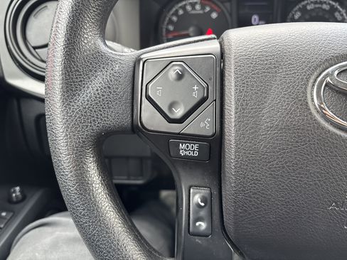 Used 2021 Toyota Tacoma SR image 18