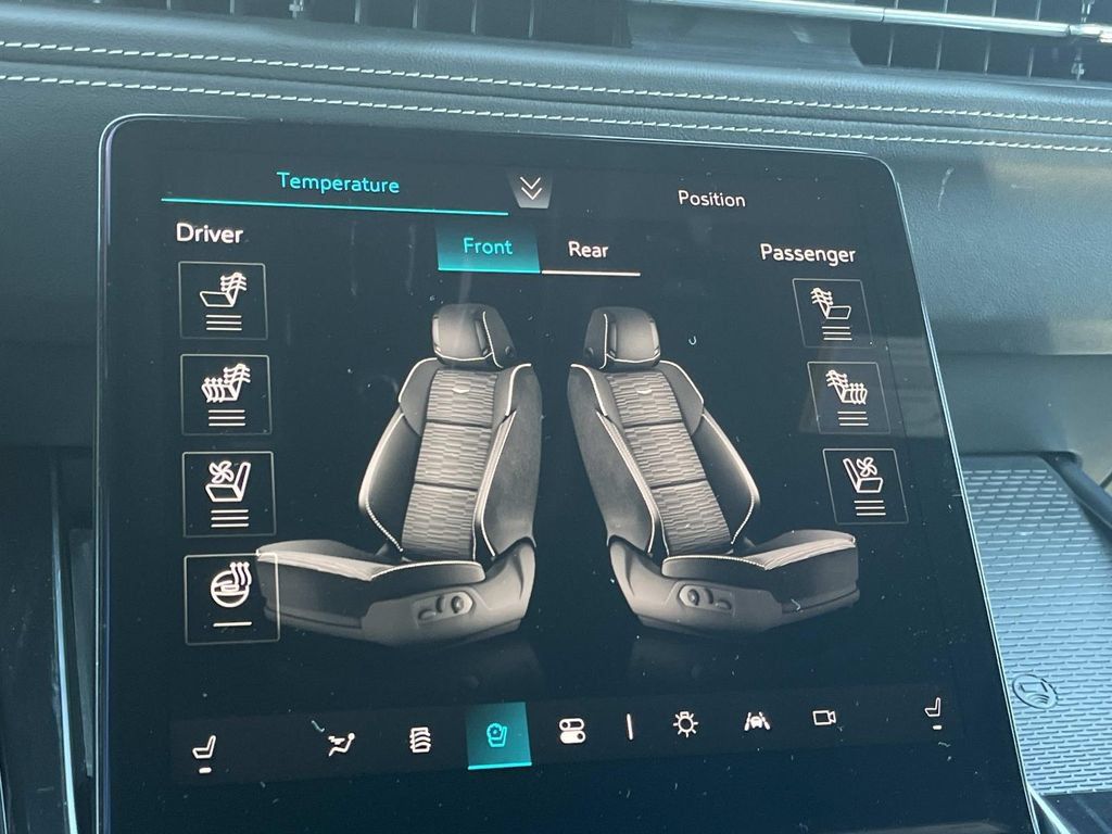 Certified 2025 Cadillac Escalade Sport AWD/4WD image 85