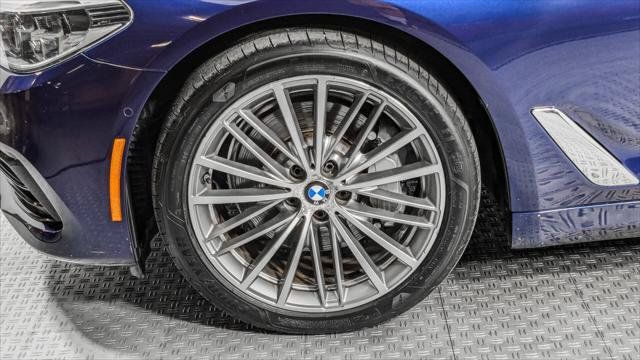 Used 2018 BMW 540i w/ Premium Package RWD image 27