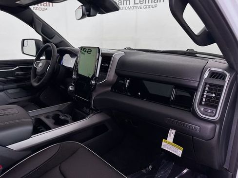 New 2026 RAM 1500 Laramie AWD/4WD image 29