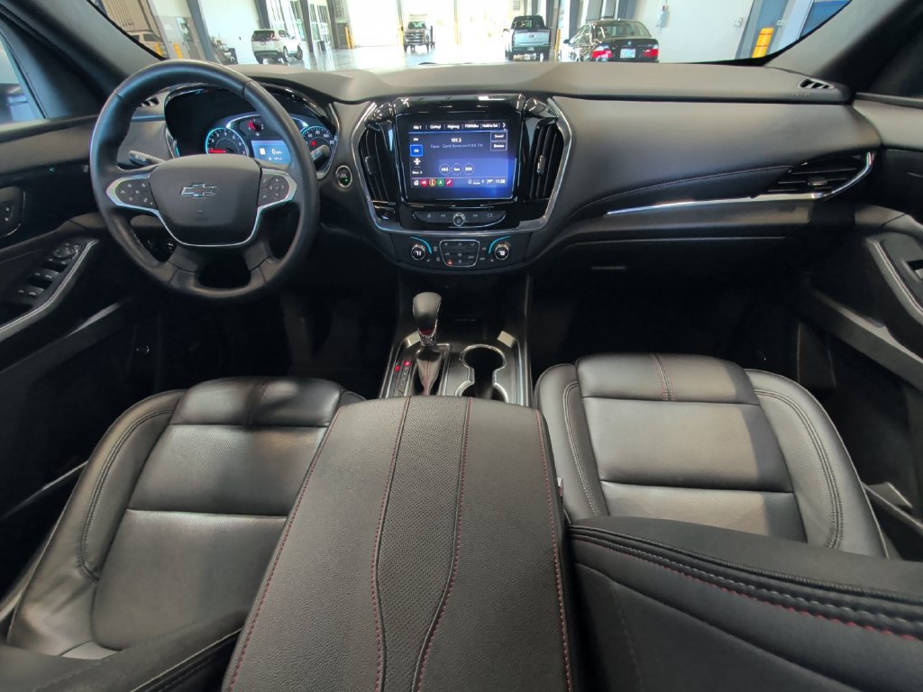 Certified 2023 Chevrolet Traverse RS w/ LPO, Floor Liner Package AWD/4WD image 21