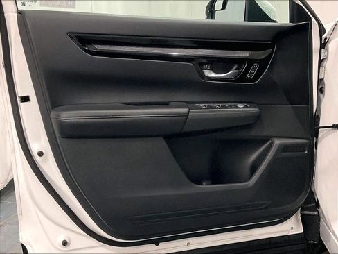 Used 2023 Honda CR-V EX-L image 9