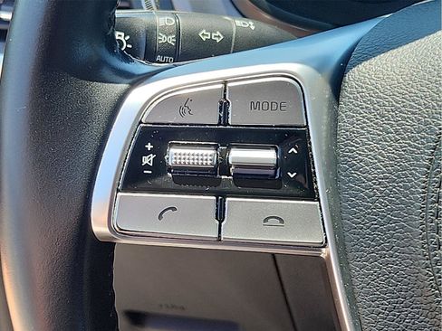Used 2021 Kia Telluride LX AWD/4WD image 18