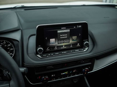 New 2026 Nissan Rogue Dark Armor AWD/4WD image 24