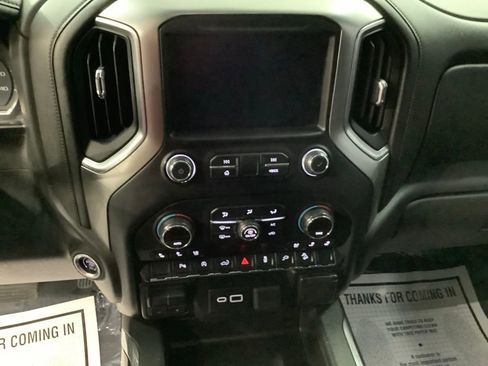 Used 2019 Chevrolet Silverado 1500 LTZ w/ LTZ Texas Edition image 17