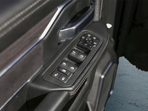 Used 2025 RAM 3500 Laramie w/ Sport Appearance Package image 26