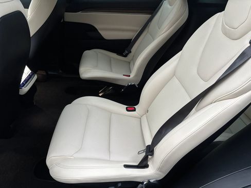 Used 2023 Tesla Model X image 14