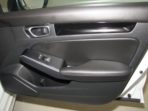 Used 2025 Honda Civic Sport Touring image 22