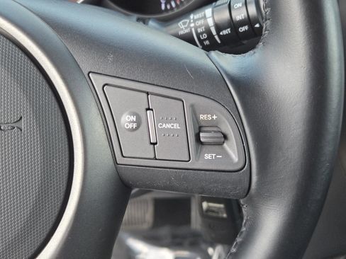 Used 2013 Kia Soul + image 15