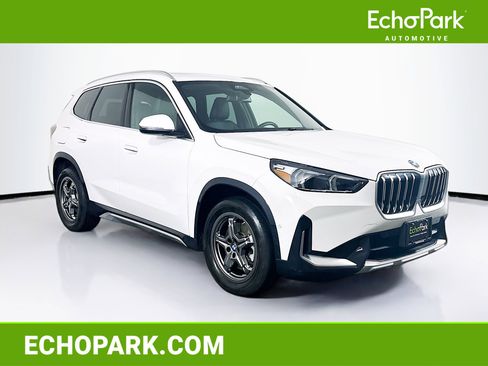 Used 2025 BMW X1 xDrive28i image 1