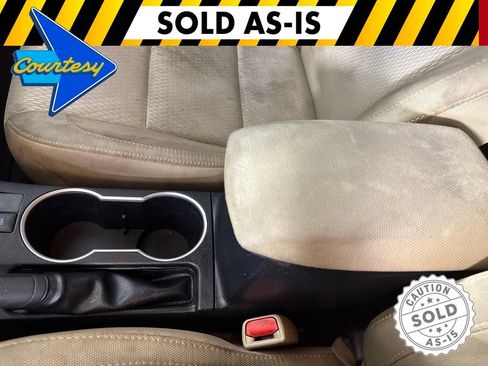 Used 2016 Toyota Corolla LE FWD image 33